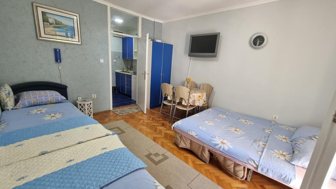 Apartment Savina 赫尔采格诺维 外观 照片